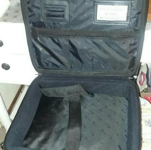 Makeup Case - Picture 3 of 5